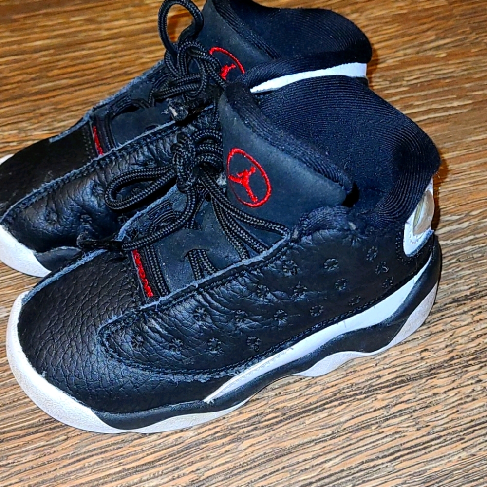 Jordan Retro 13 (Size 7C)